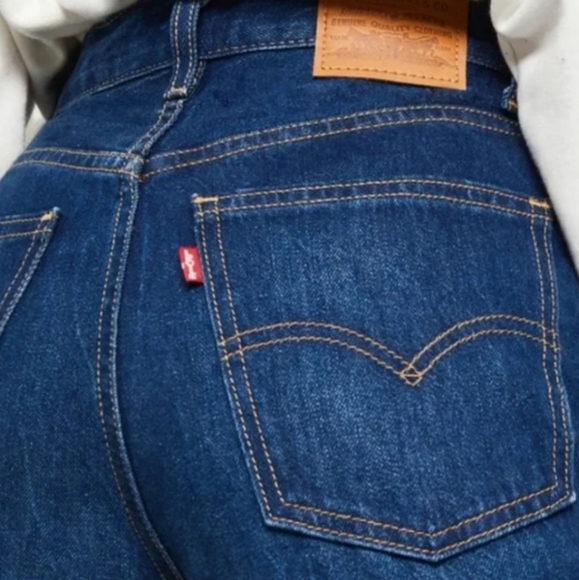 Levi's High Waisted 70's Flare Jeans - Picture 4 of 11